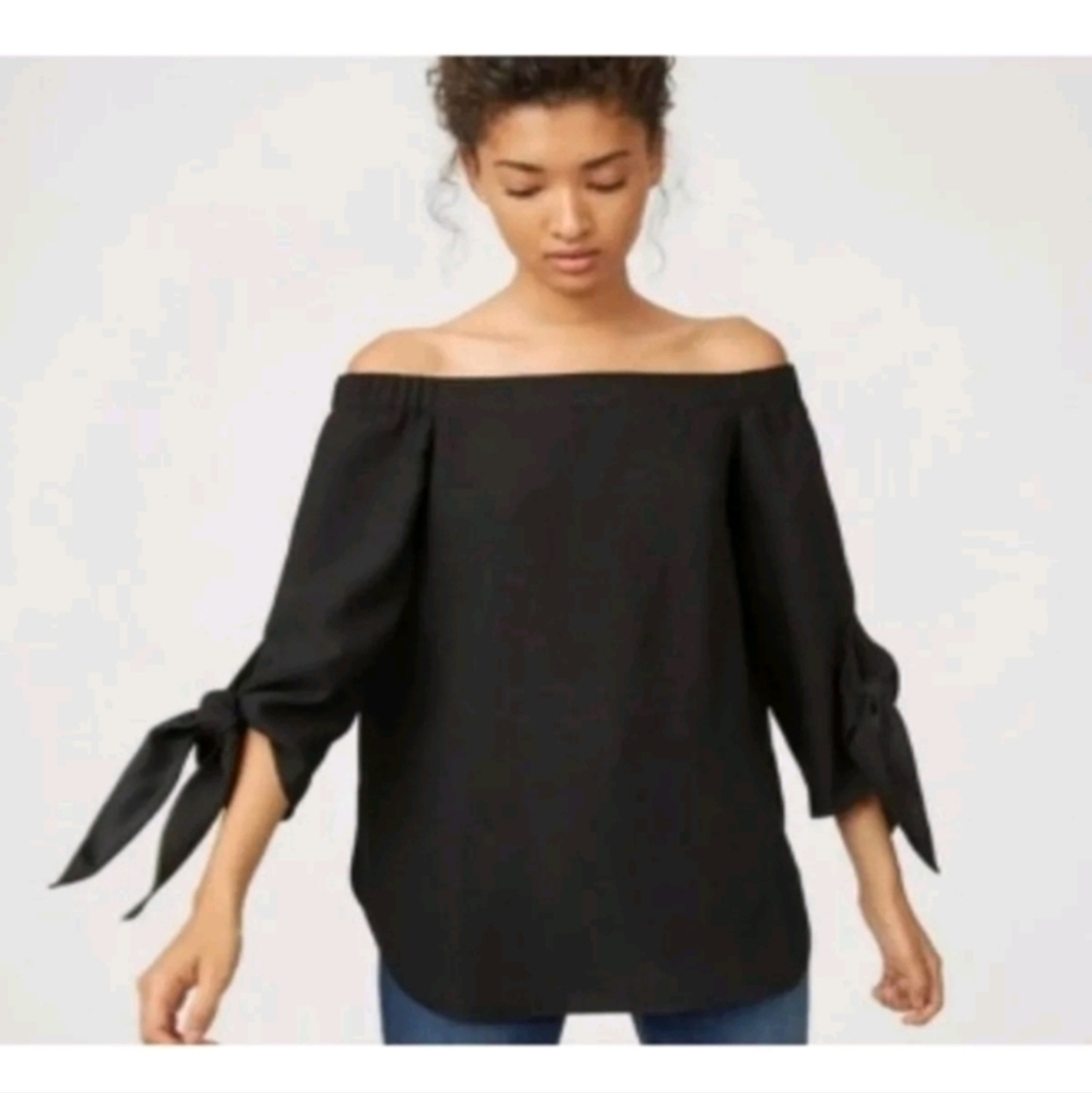 Club Monaco White Off the Shoulder Sophiya Top